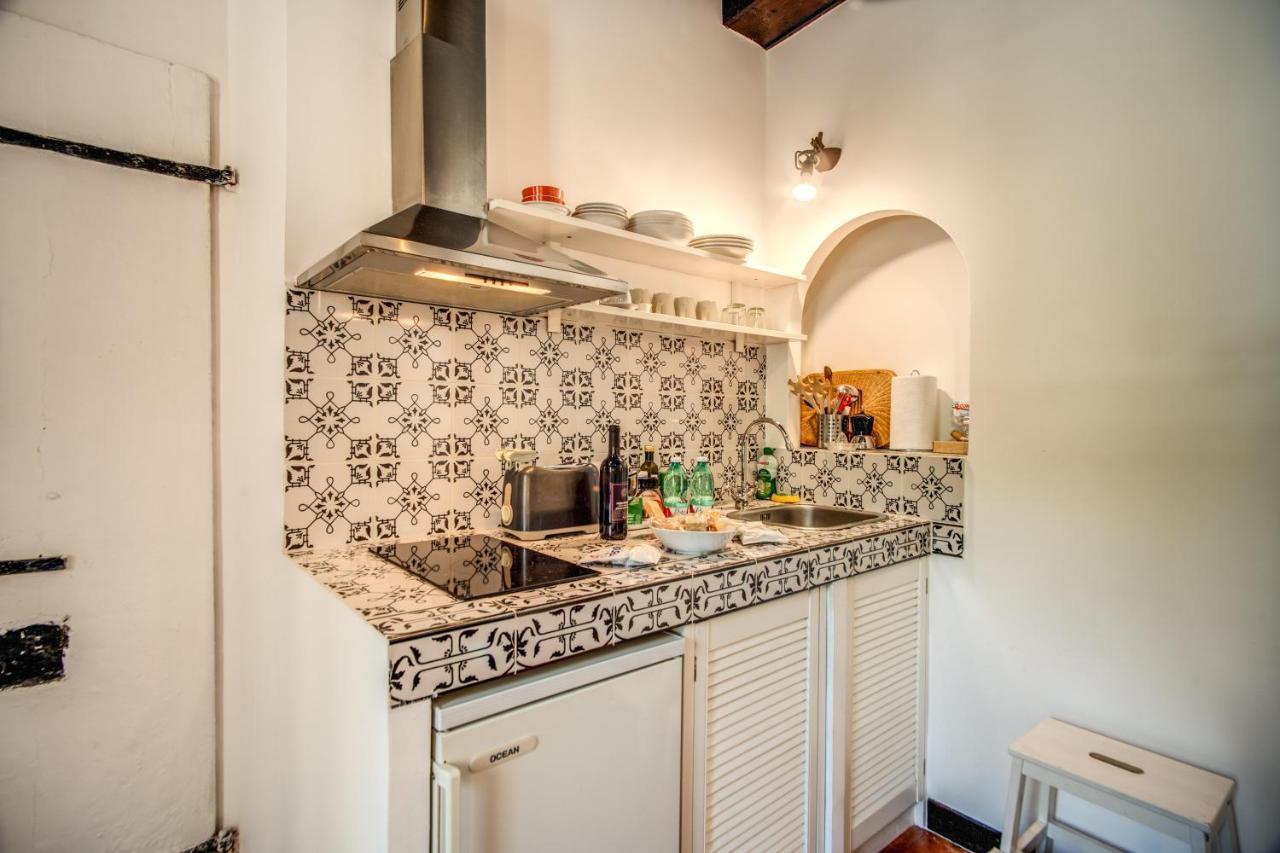 Lovely Flat In The Heart Of Trastevere Roma Exterior foto